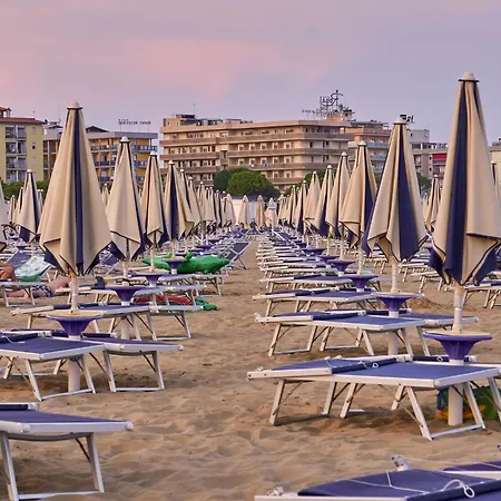 Seaside Getaway With Terrace In * Bibione