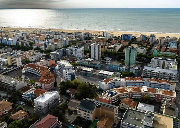 Appartement Seaside Getaway With Terrace In